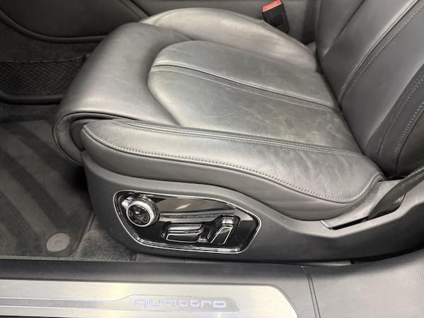 Used Audi A8 2016 for sale - 76210541: Photo 32