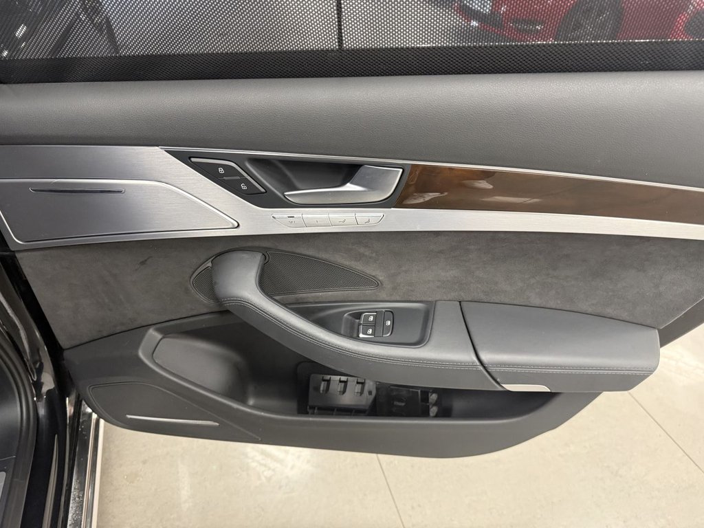 Used Audi A8 2016 for sale - 76210541: Photo 44