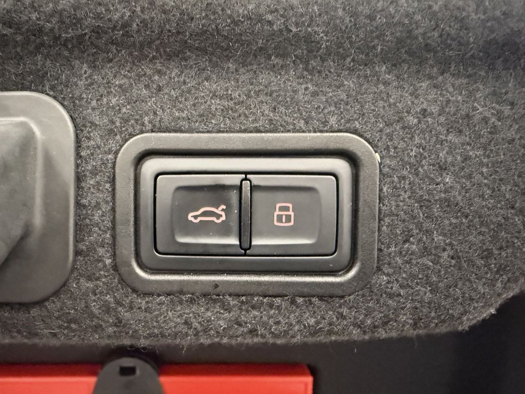 Used Audi A8 2016 for sale - 76210541: Photo 49