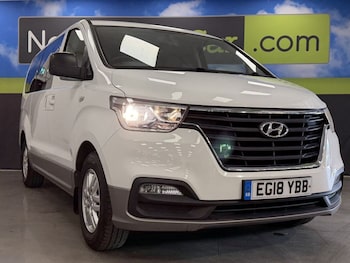 Used Hyundai i800 2018 for sale - 79370759: Photo