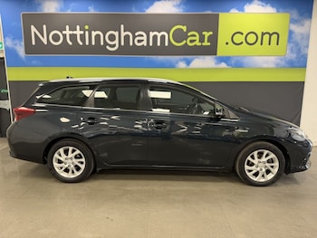 Used Toyota Auris 2017 for sale - 79598663: Photo
