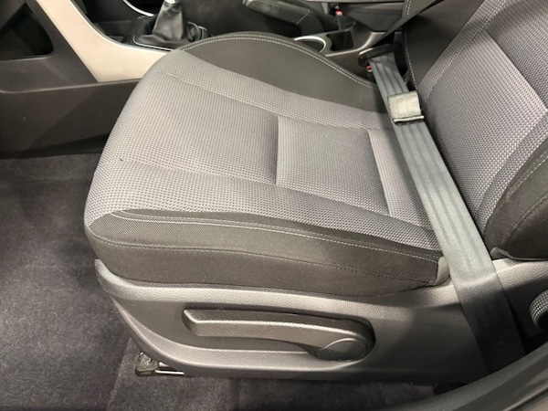 Used Hyundai i30 2016 for sale - 76235608: Photo 32