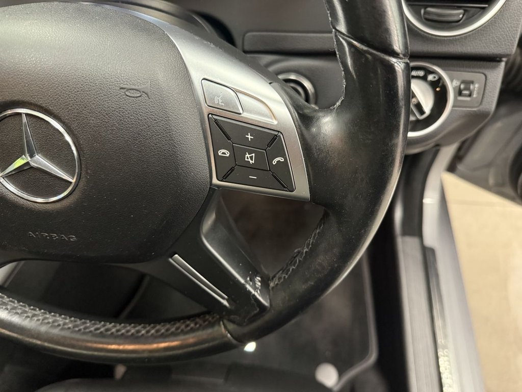 Used Mercedes-Benz C Class 2011 for sale - 76563341: Photo 23