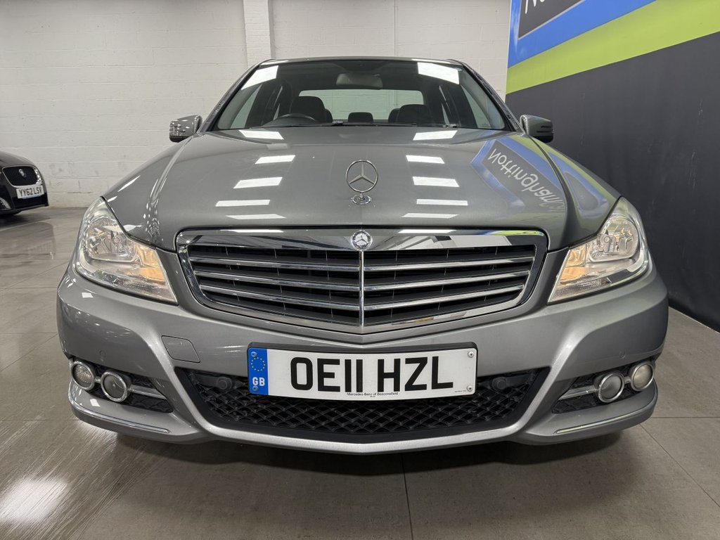 Used Mercedes-Benz C Class 2011 for sale - 76563341: Photo 3