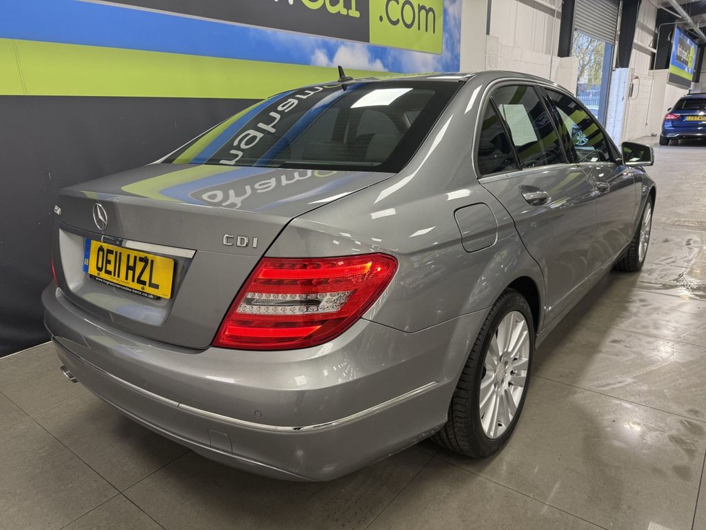 Used Mercedes-Benz C Class 2011 for sale - 76563341: Photo 6