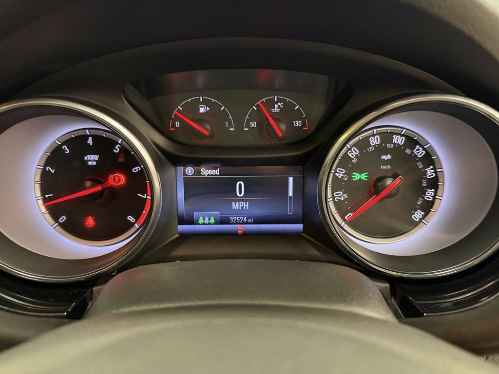 Used Vauxhall Astra 2018 for sale - 78082376: Photo 20