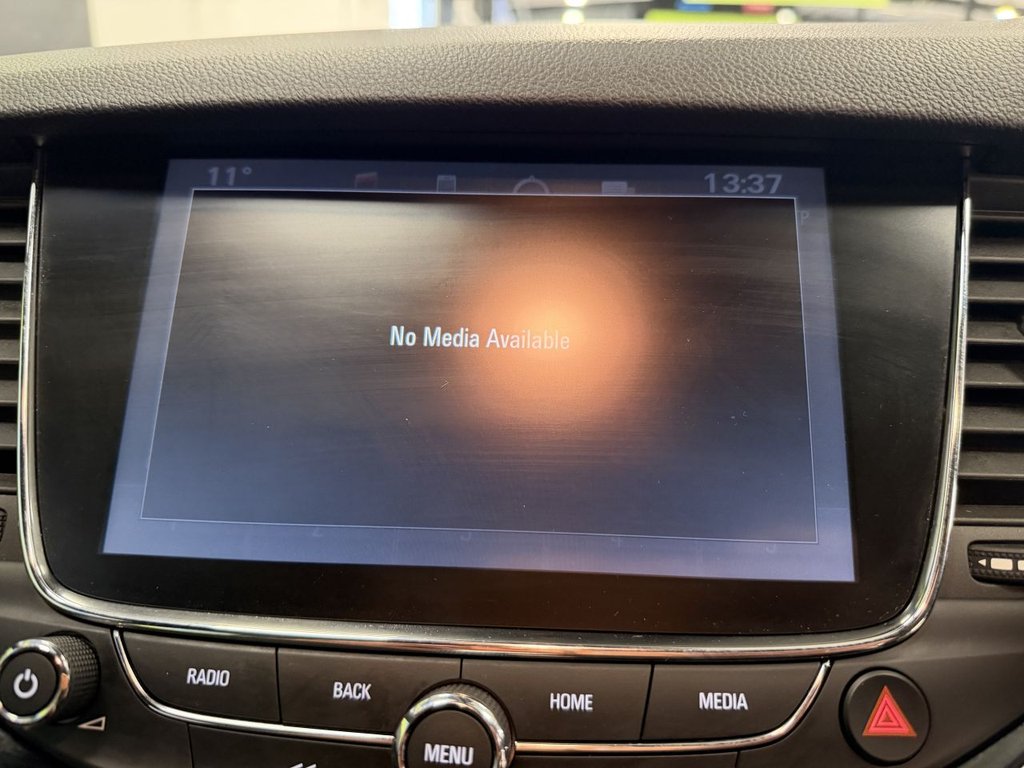 Used Vauxhall Astra 2018 for sale - 78082376: Photo 24