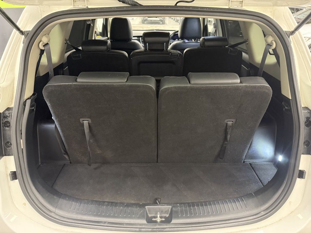 Used Kia Carens 2014 for sale - 76821069: Photo 14