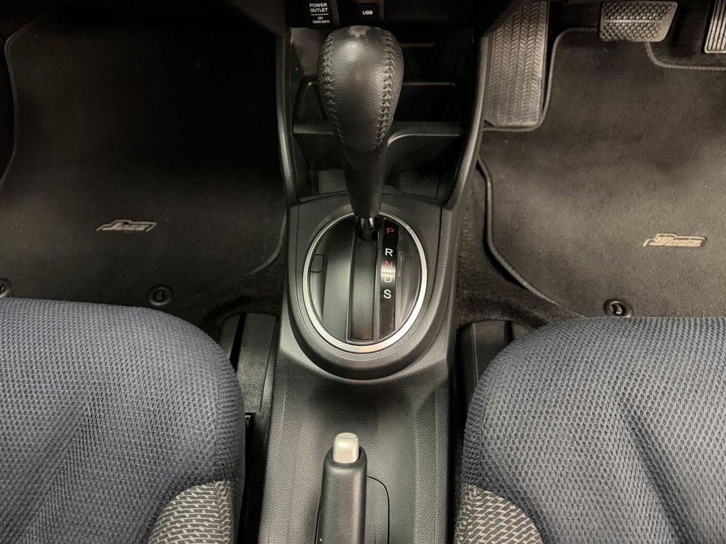 Used Honda Jazz 2014 for sale - 78069390: Photo 23