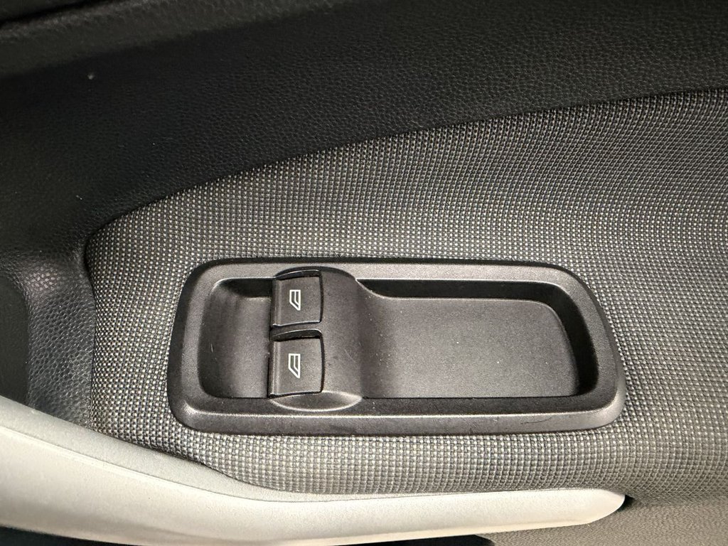 Used Ford Fiesta 2012 for sale - 78082594: Photo 15