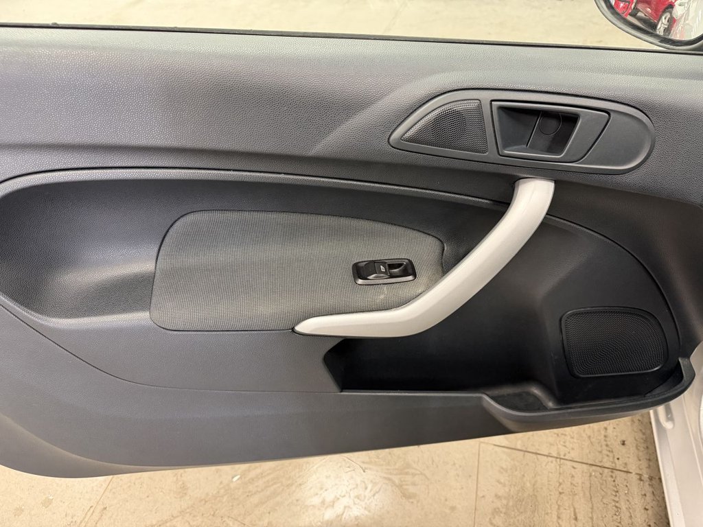 Used Ford Fiesta 2012 for sale - 78082594: Photo 28