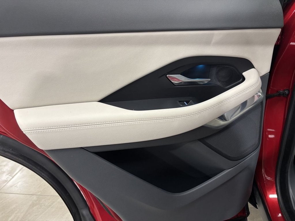 Used Jaguar E-Pace 2018 for sale - 77534494: Photo 33