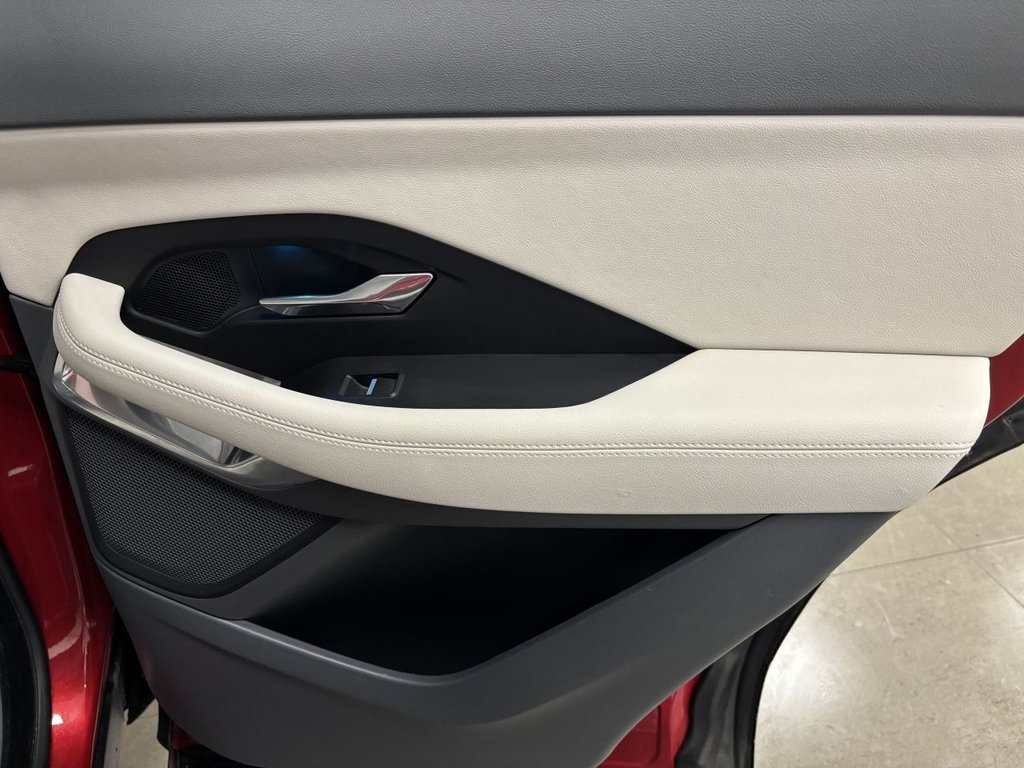 Used Jaguar E-Pace 2018 for sale - 77534494: Photo 36