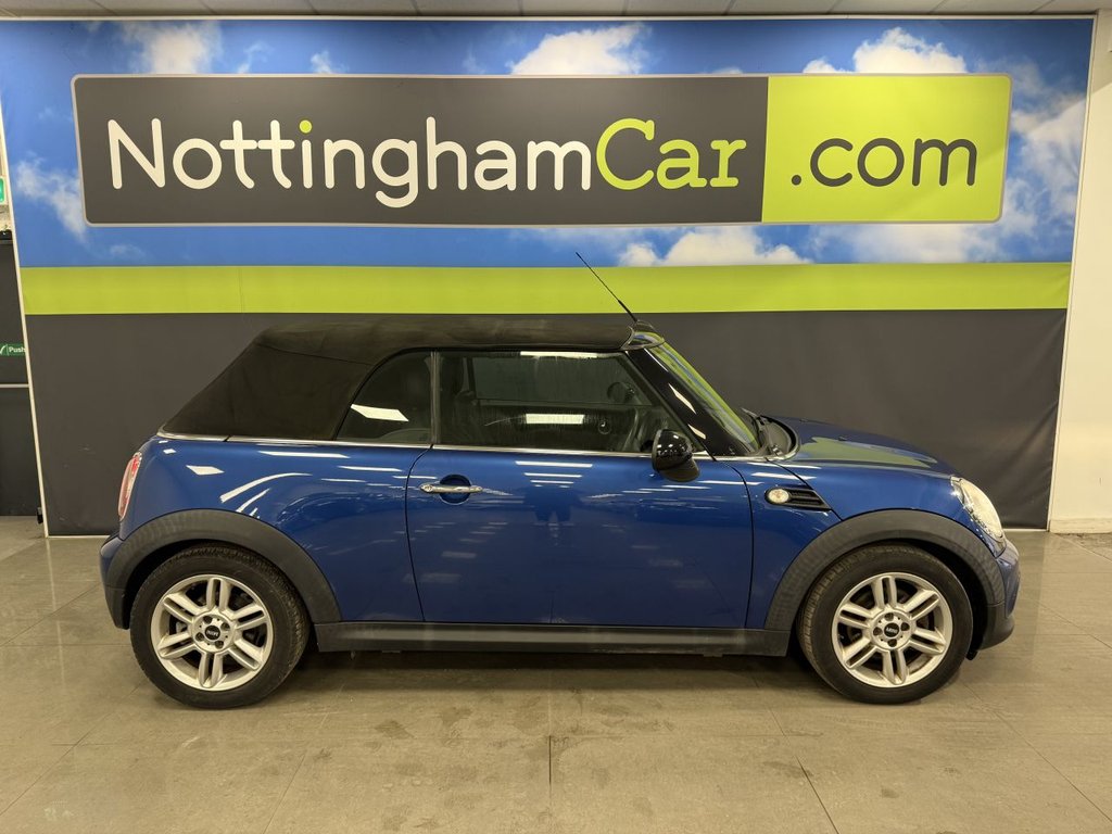 Used MINI Convertible 2014 for sale - 76798197: Photo 9