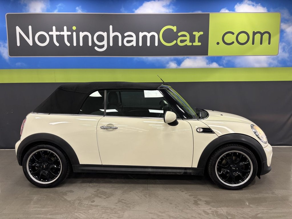 Used MINI Convertible 2010 for sale - 77436808: Photo 4