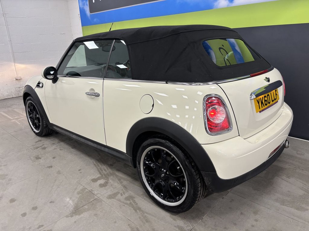 Used MINI Convertible 2010 for sale - 77436808: Photo 9