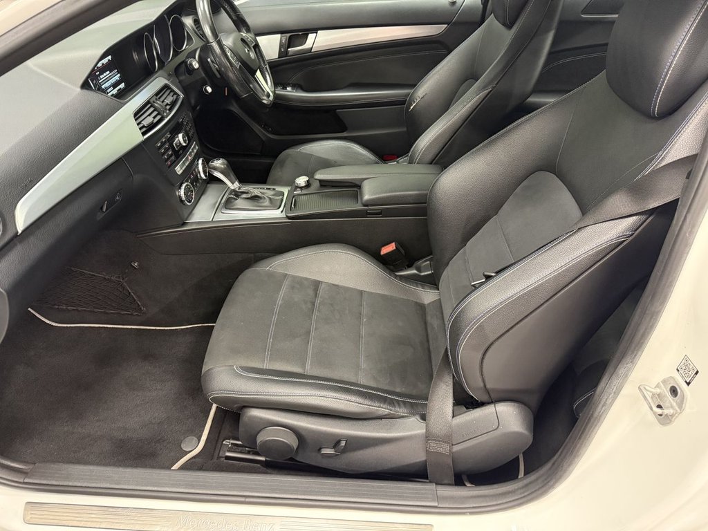Used Mercedes-Benz C Class 2015 for sale - 76266616: Photo 33