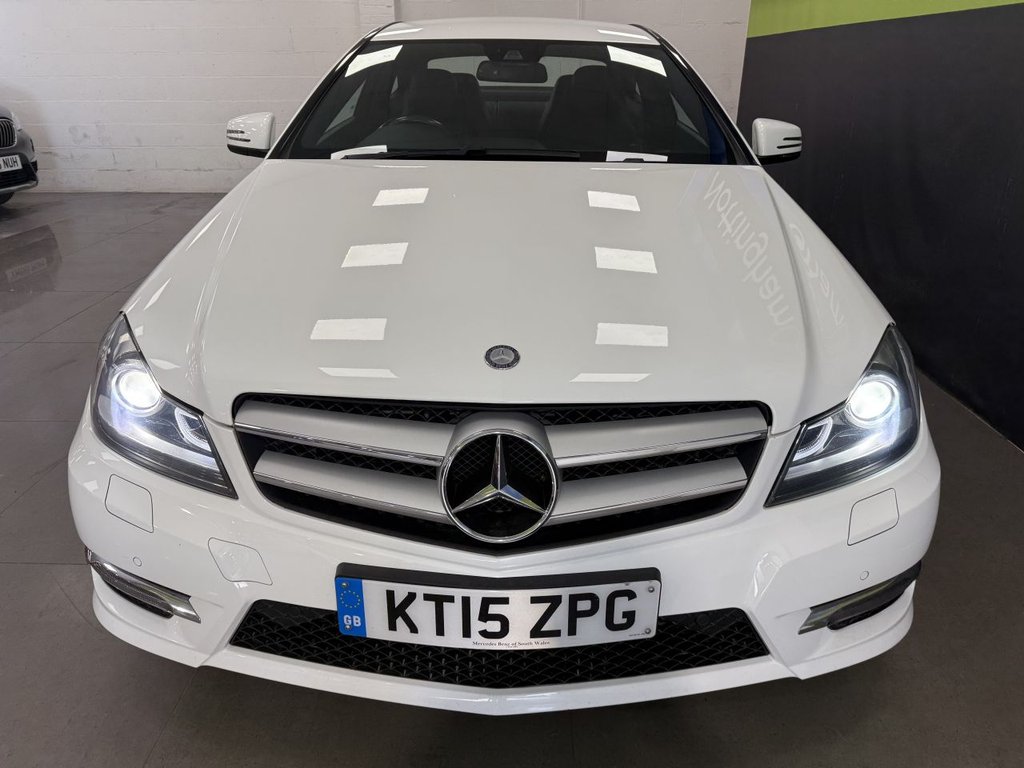 Used Mercedes-Benz C Class 2015 for sale - 76266616: Photo 4