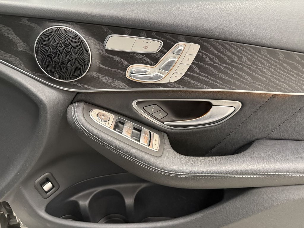 Used Mercedes-Benz GLC 2015 for sale - 77668866: Photo 15