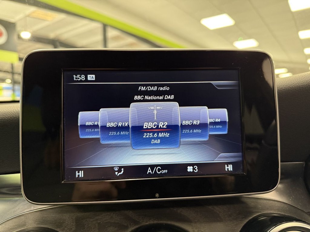 Used Mercedes-Benz GLC 2015 for sale - 77668866: Photo 27