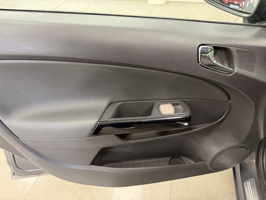 Used Vauxhall Corsa 2013 for sale - 77890981: Photo 24
