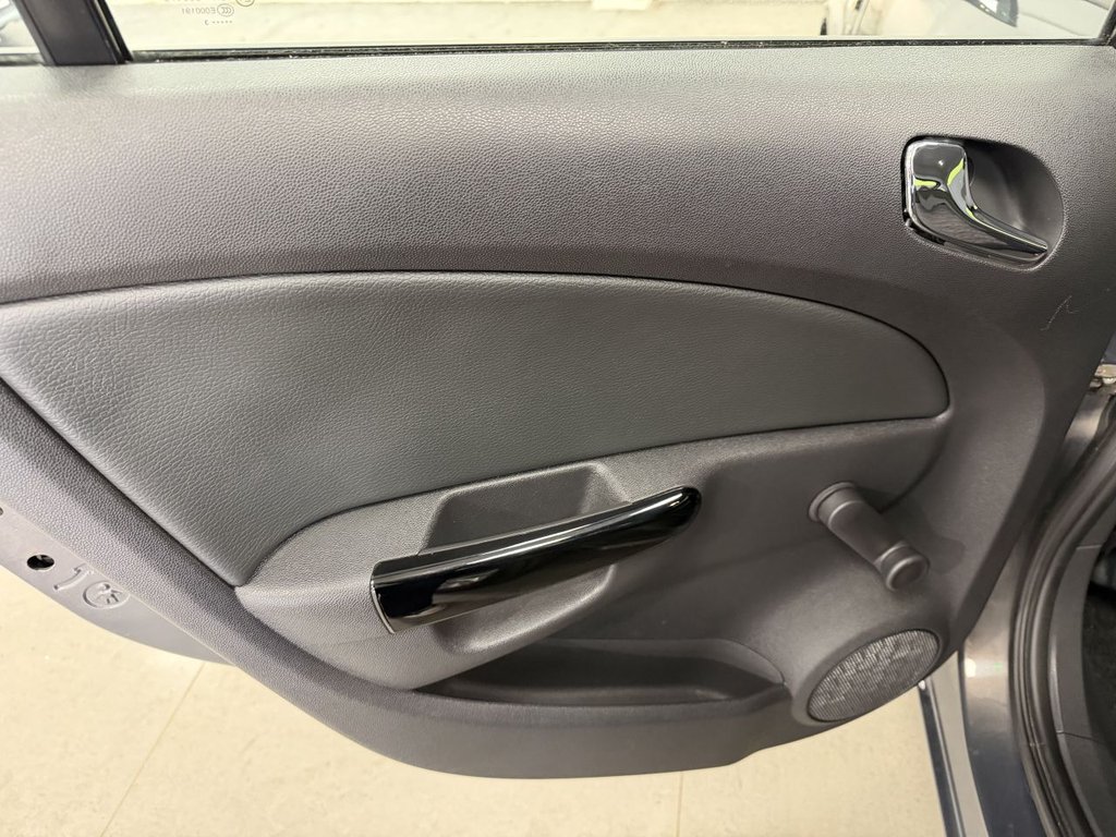 Used Vauxhall Corsa 2013 for sale - 77890981: Photo 31