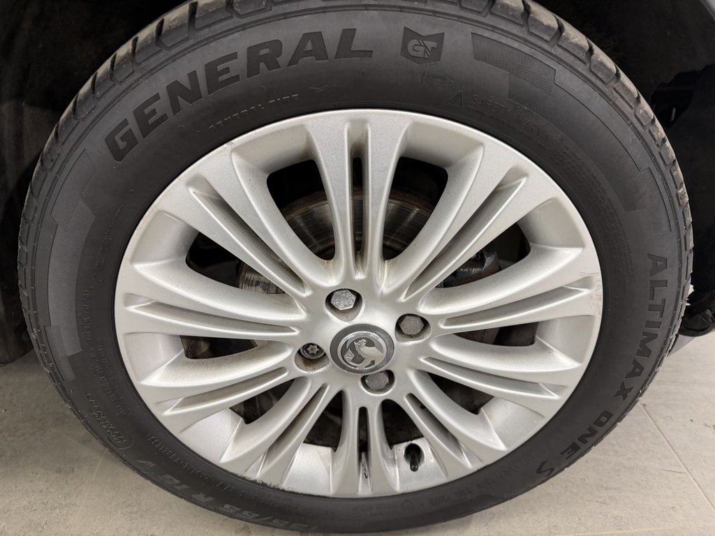 Used Vauxhall Corsa 2013 for sale - 77890981: Photo 32