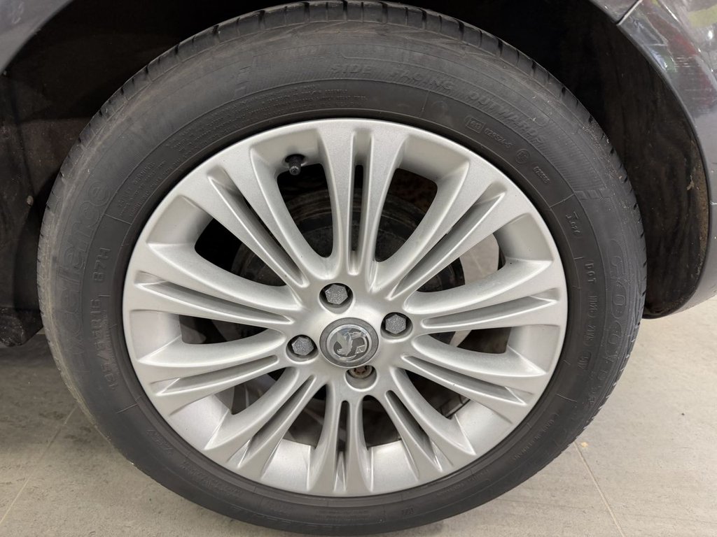 Used Vauxhall Corsa 2013 for sale - 77890981: Photo 34