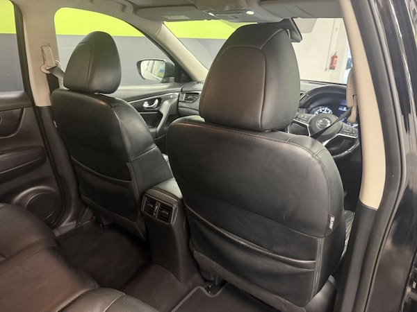 Used Nissan X-Trail 2017 for sale - 76119193: Photo 40