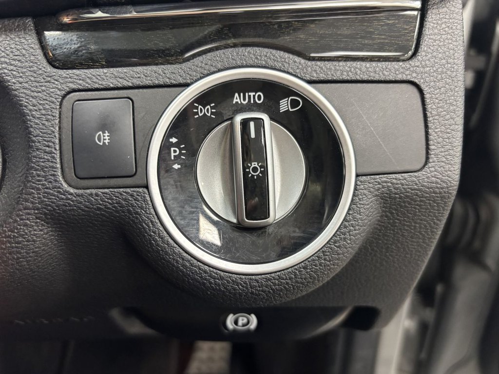 Used Mercedes-Benz E Class 2012 for sale - 77534466: Photo 19