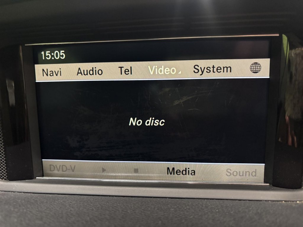 Used Mercedes-Benz E Class 2012 for sale - 77534466: Photo 32