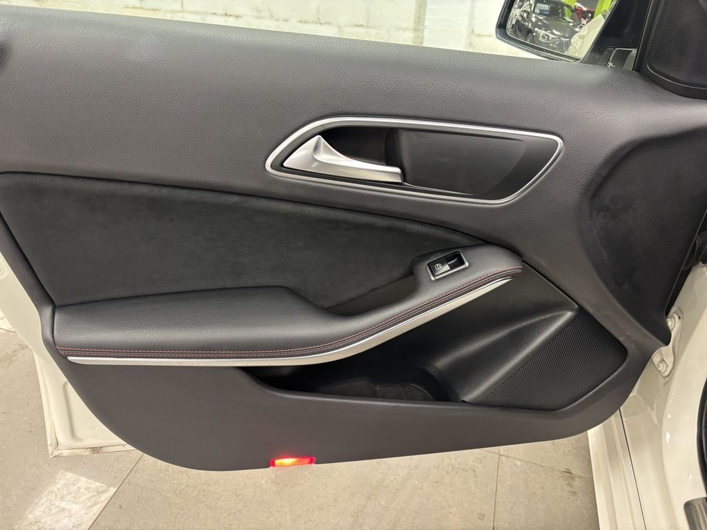 Used Mercedes-Benz A-Class 2015 for sale - 77477268: Photo 19