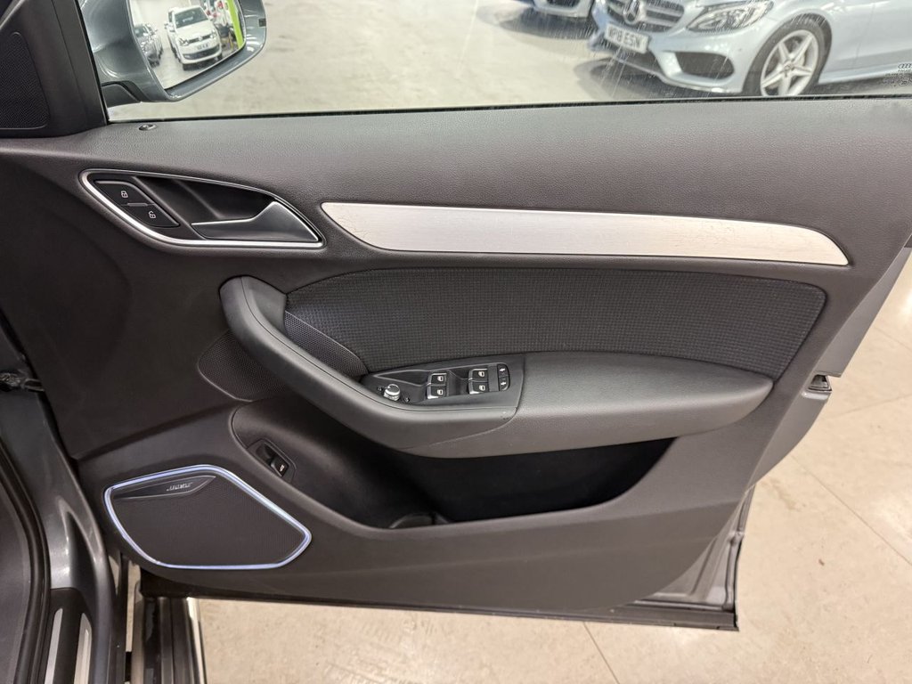 Used Audi Q3 2015 for sale - 77236458: Photo 14