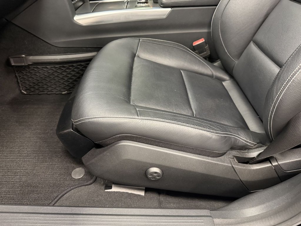 Used Mercedes-Benz E Class 2015 for sale - 76367702: Photo 33