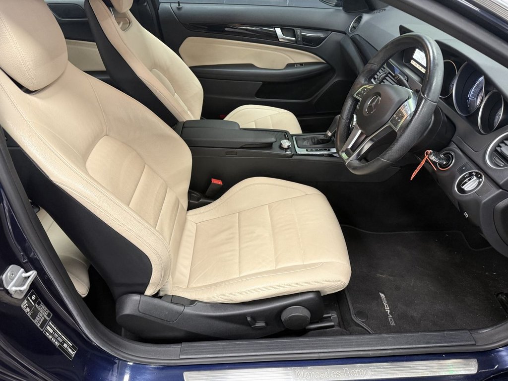 Used Mercedes-Benz C Class 2011 for sale - 76563340: Photo 16