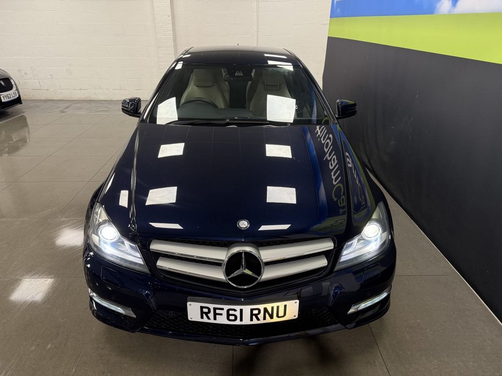 Used Mercedes-Benz C Class 2011 for sale - 76563340: Photo 3