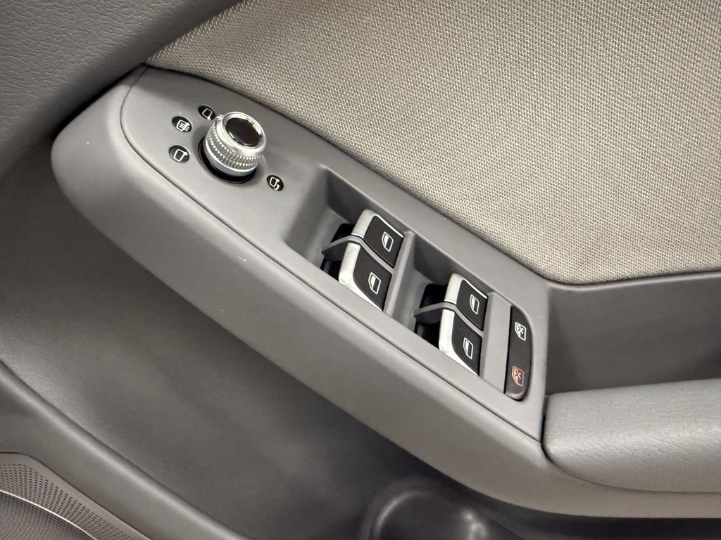 Used Audi A4 2012 for sale - 76841429: Photo 16