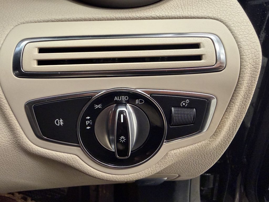 Used Mercedes-Benz C Class 2014 for sale - 77263334: Photo 24