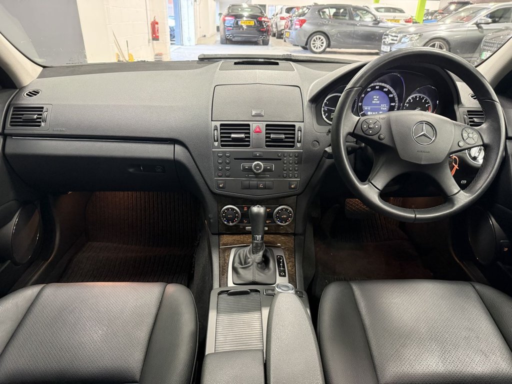 Used Mercedes-Benz C Class 2011 for sale - 76962427: Photo 19