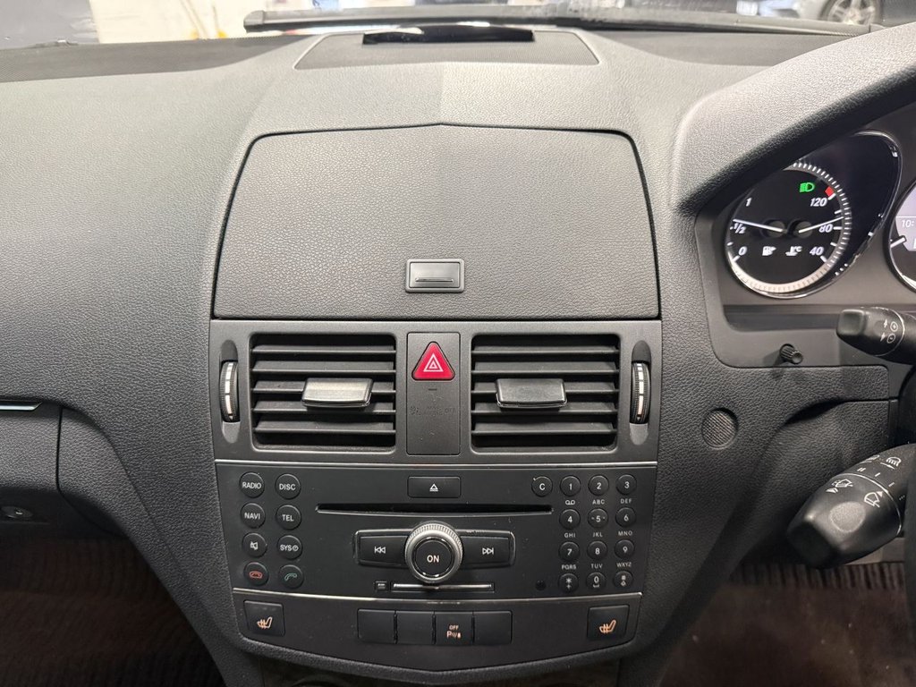 Used Mercedes-Benz C Class 2011 for sale - 76962427: Photo 25