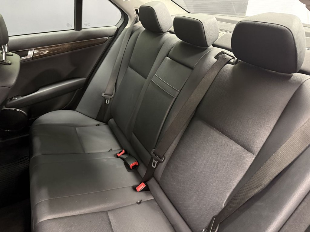 Used Mercedes-Benz C Class 2011 for sale - 76962427: Photo 38