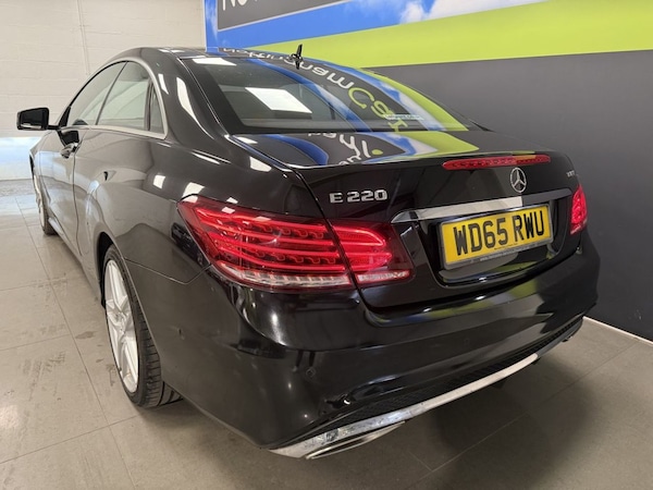 Used Mercedes-Benz E Class 2015 for sale - 76280244: Photo 11