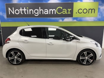 Used Peugeot 208 2015 for sale - 78382856: Photo