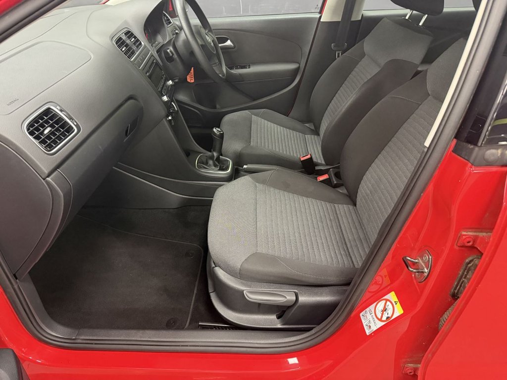 Used Volkswagen Polo 2010 for sale - 77692945: Photo 13