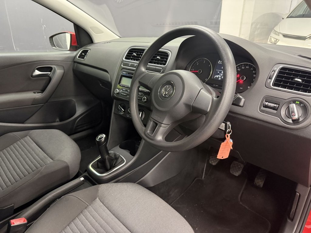 Used Volkswagen Polo 2010 for sale - 77692945: Photo 18