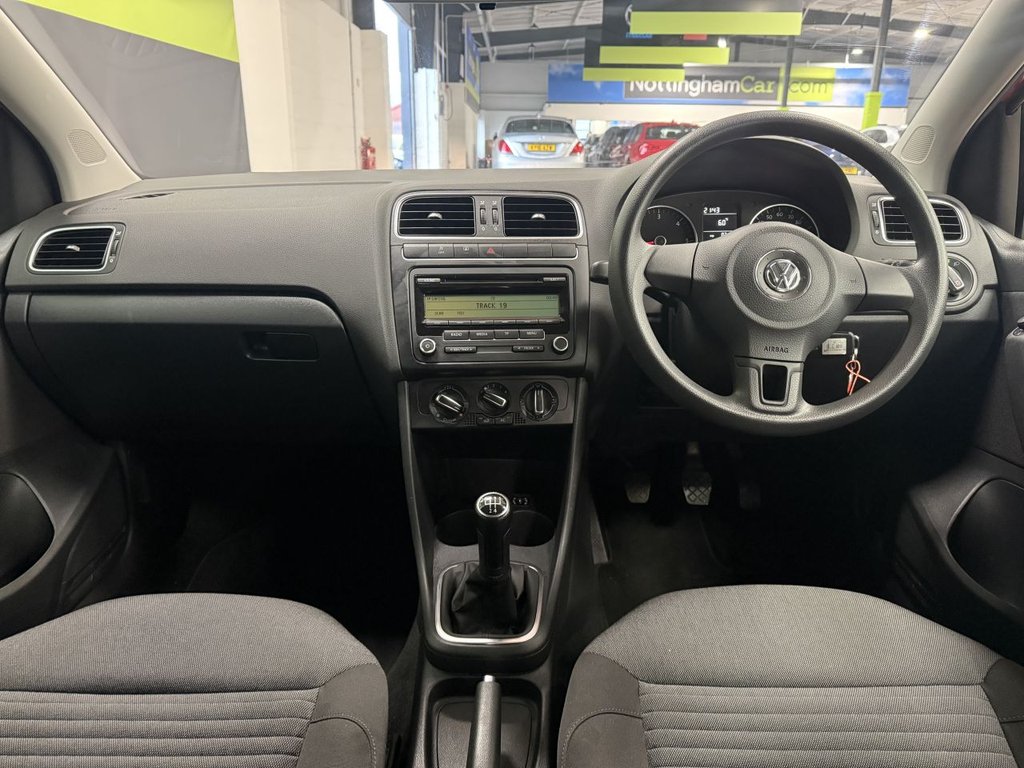 Used Volkswagen Polo 2010 for sale - 77692945: Photo 19