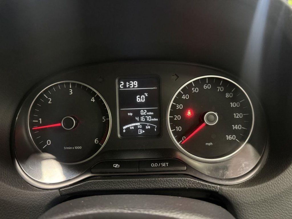 Used Volkswagen Polo 2010 for sale - 77692945: Photo 20