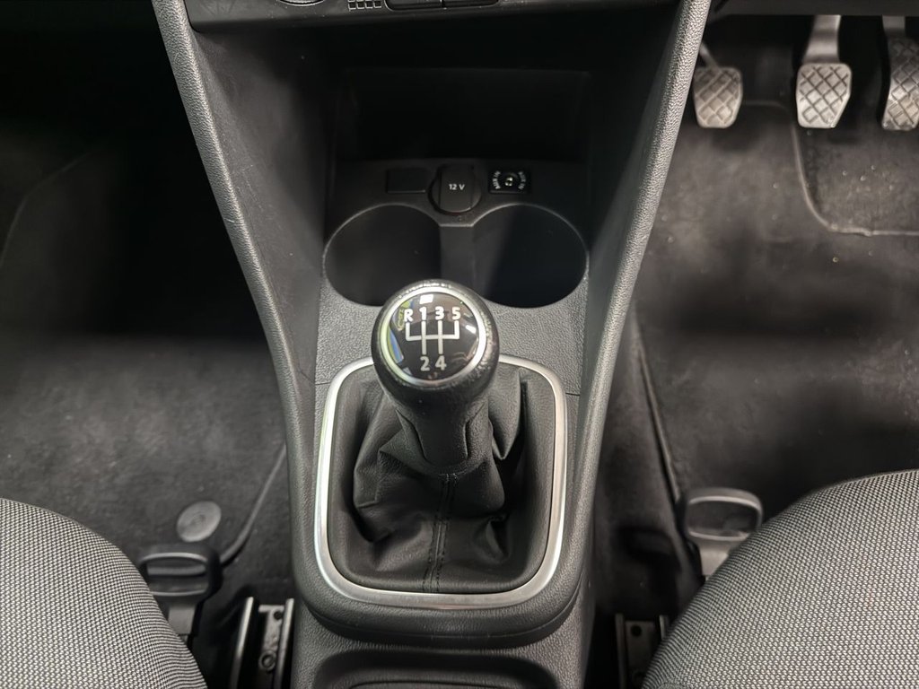 Used Volkswagen Polo 2010 for sale - 77692945: Photo 22