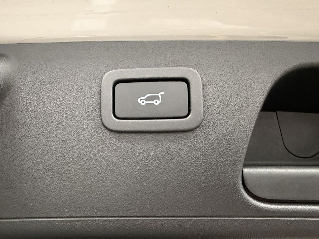 Used Jaguar E-Pace 2019 for sale - 78200292: Photo 13