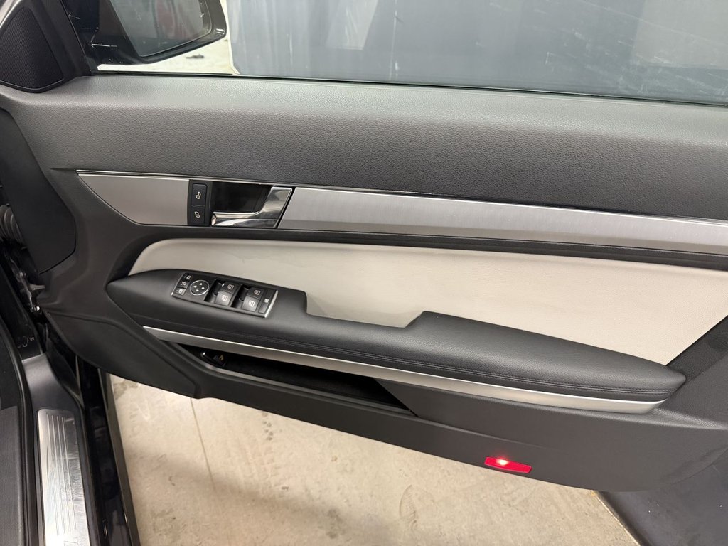 Used Mercedes-Benz E Class 2011 for sale - 78166866: Photo 15